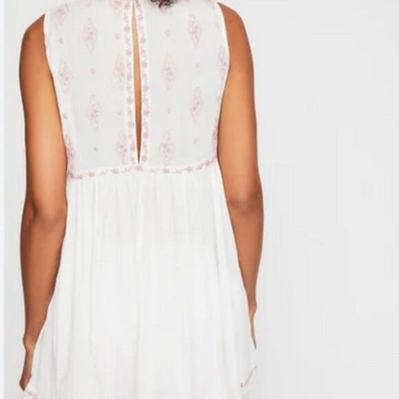Free People sleeveless Diamond Embroidered Tunic - Picture 3 of 10
